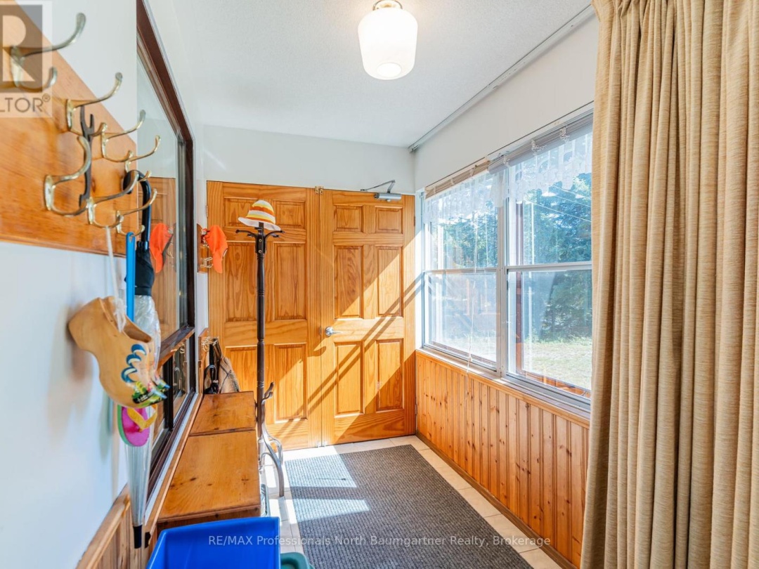 1566 WEST SETTLEMENT ROAD, 