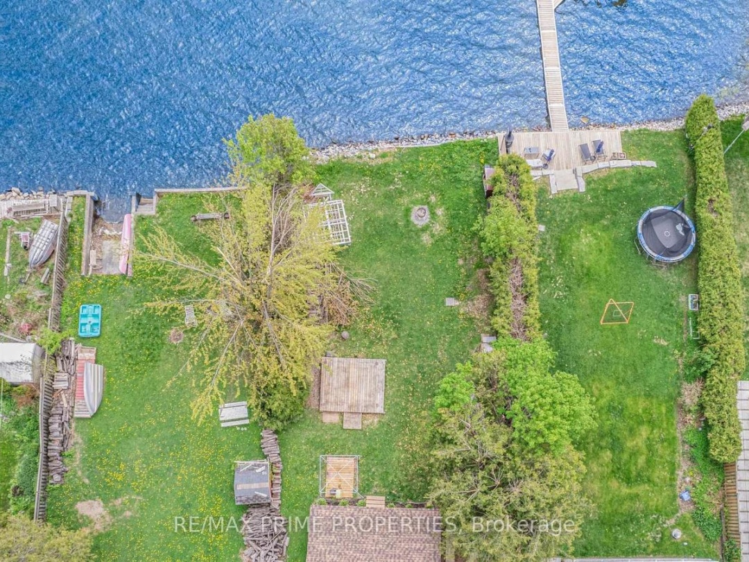 1947 WOODS BAY ROAD, Lake Couchiching