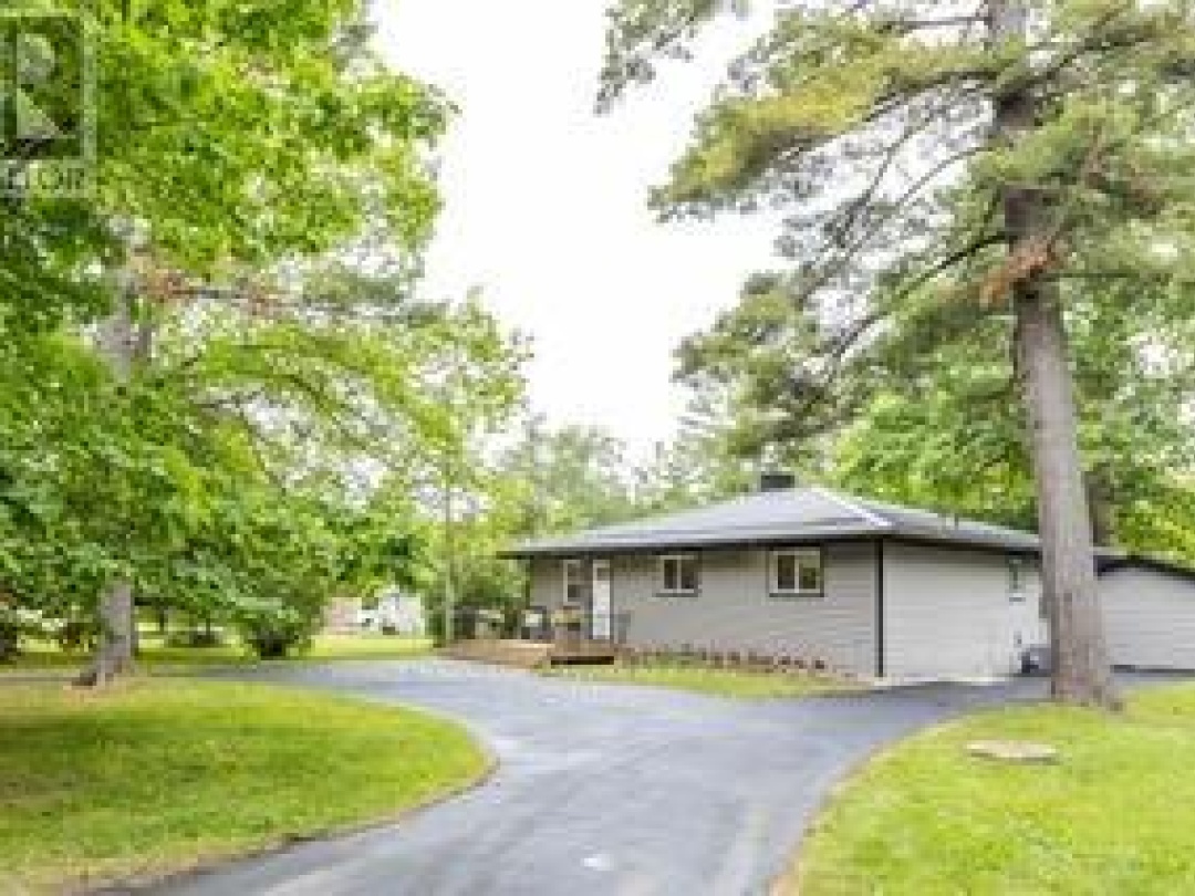 9 PARKHILL DRIVE, 