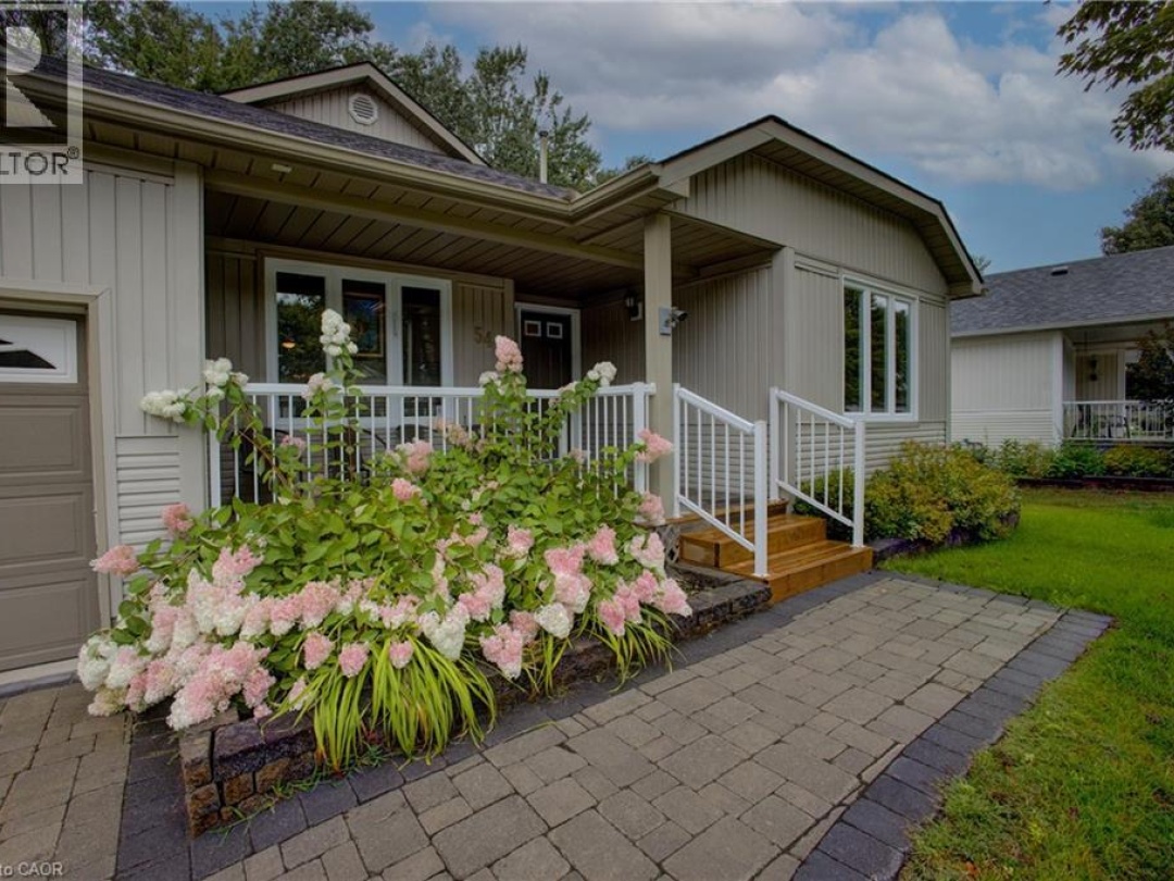 54 SPRINGWOOD Crescent, 