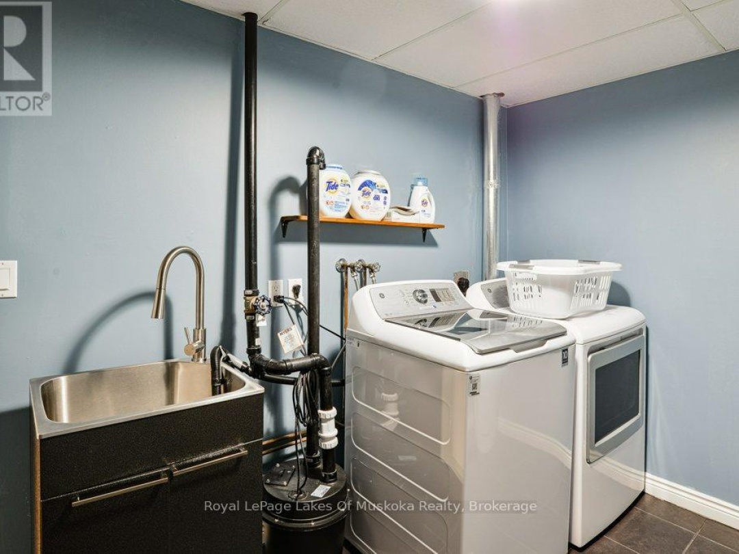 87 SOUTHBANK DRIVE, 