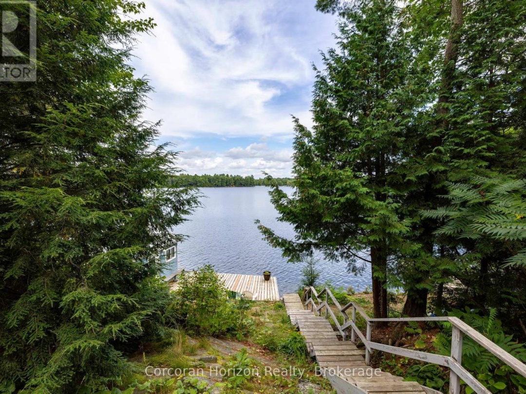 242 Is 90 Six Mi Lake Road, Six Mile Lake