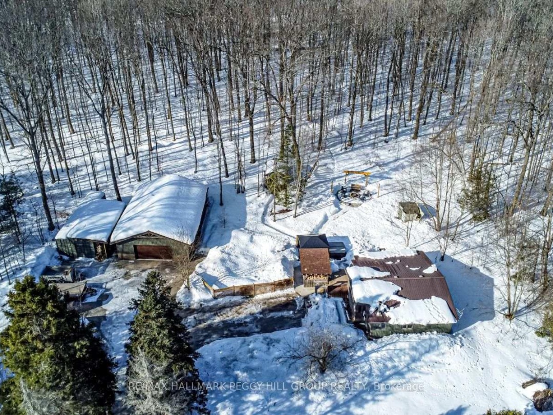 1710 Sandhill Road, Tay