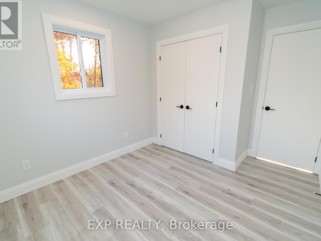 39 BECKETTS SIDE ROAD, 