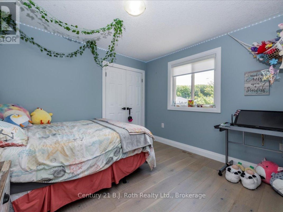 4 SHEPPARD DRIVE, 
