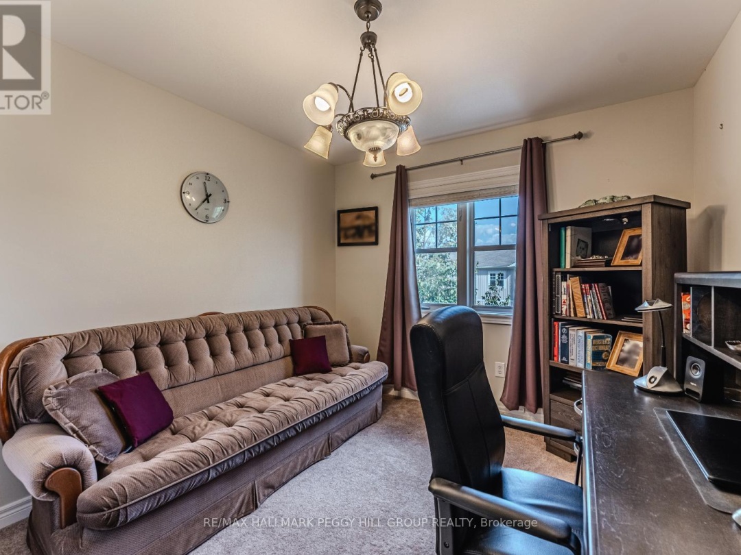 73 - 800 WEST RIDGE BOULEVARD, 