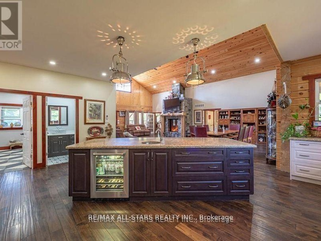 177 Ellwood Crescent, Trent Lakes