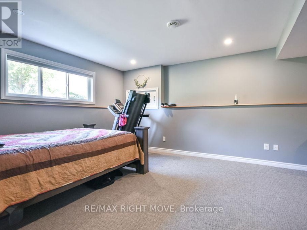 2909 FAIRGROUNDS ROAD, 