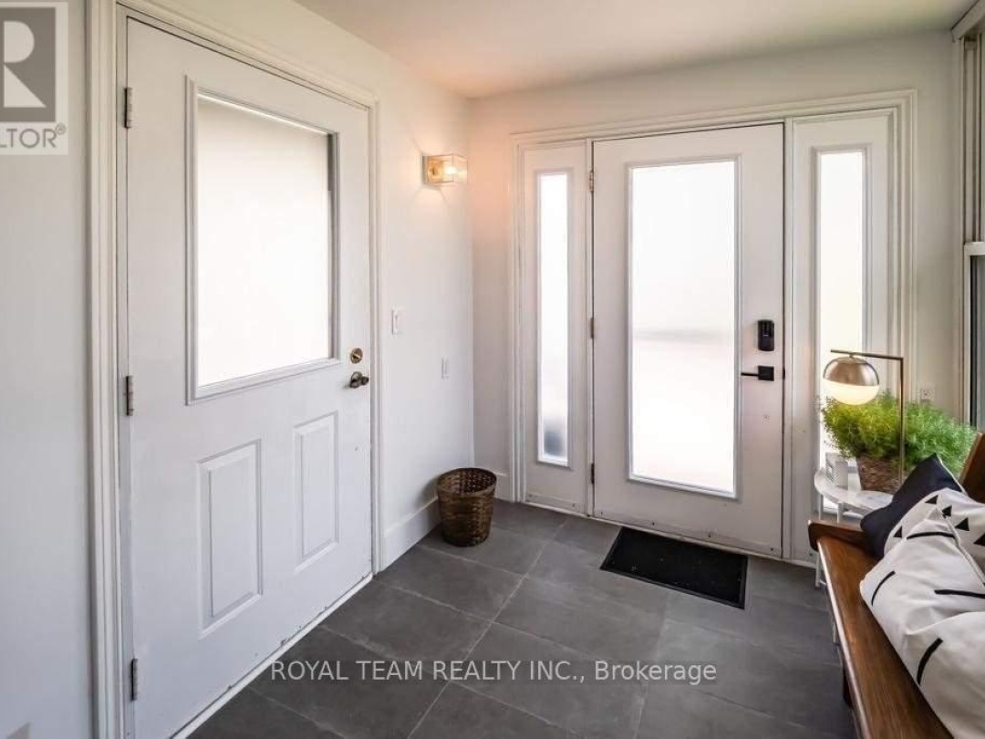 22 Turtle Path, Lake Simcoe