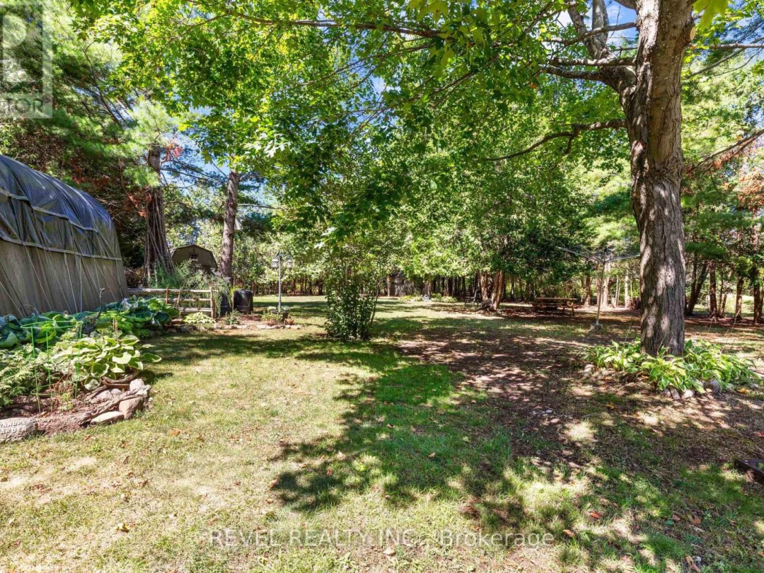 643 BALSAM LAKE DRIVE, 