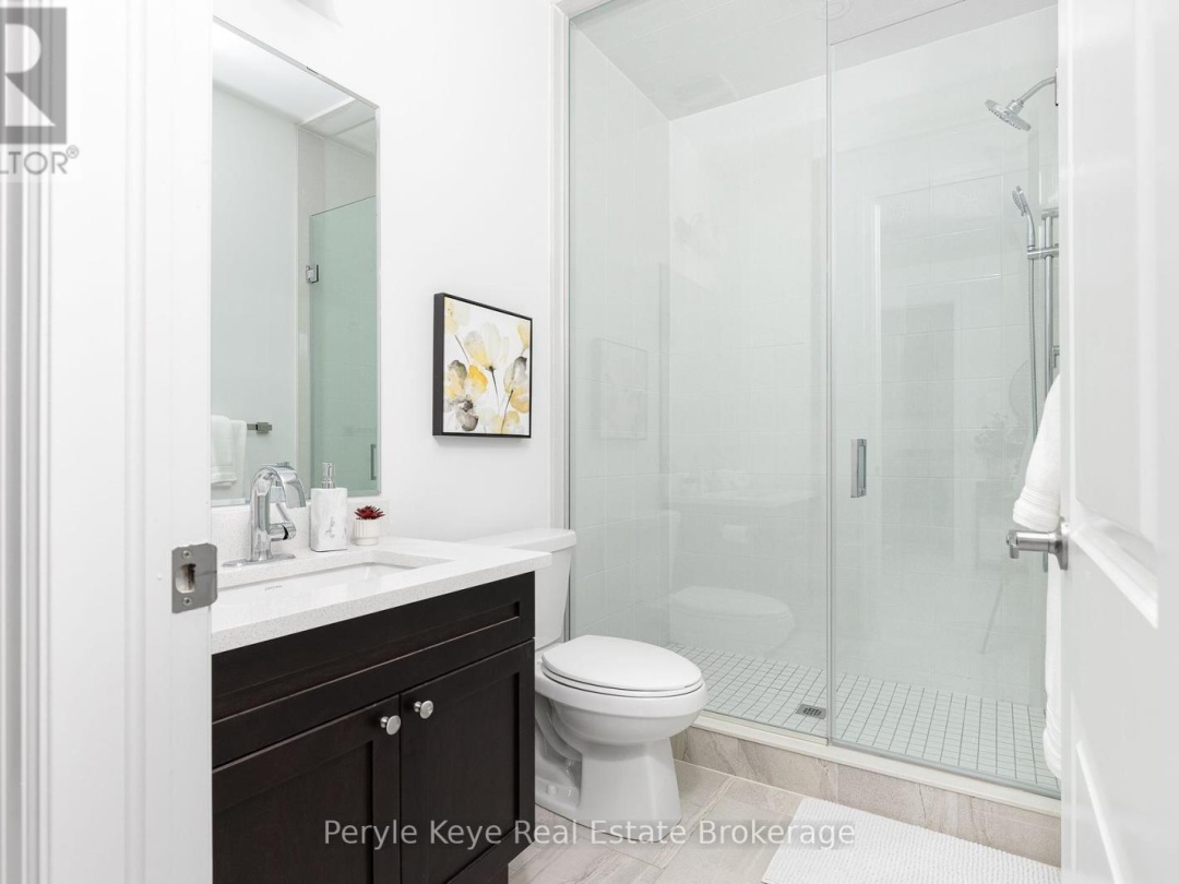30 DYER CRESCENT, 