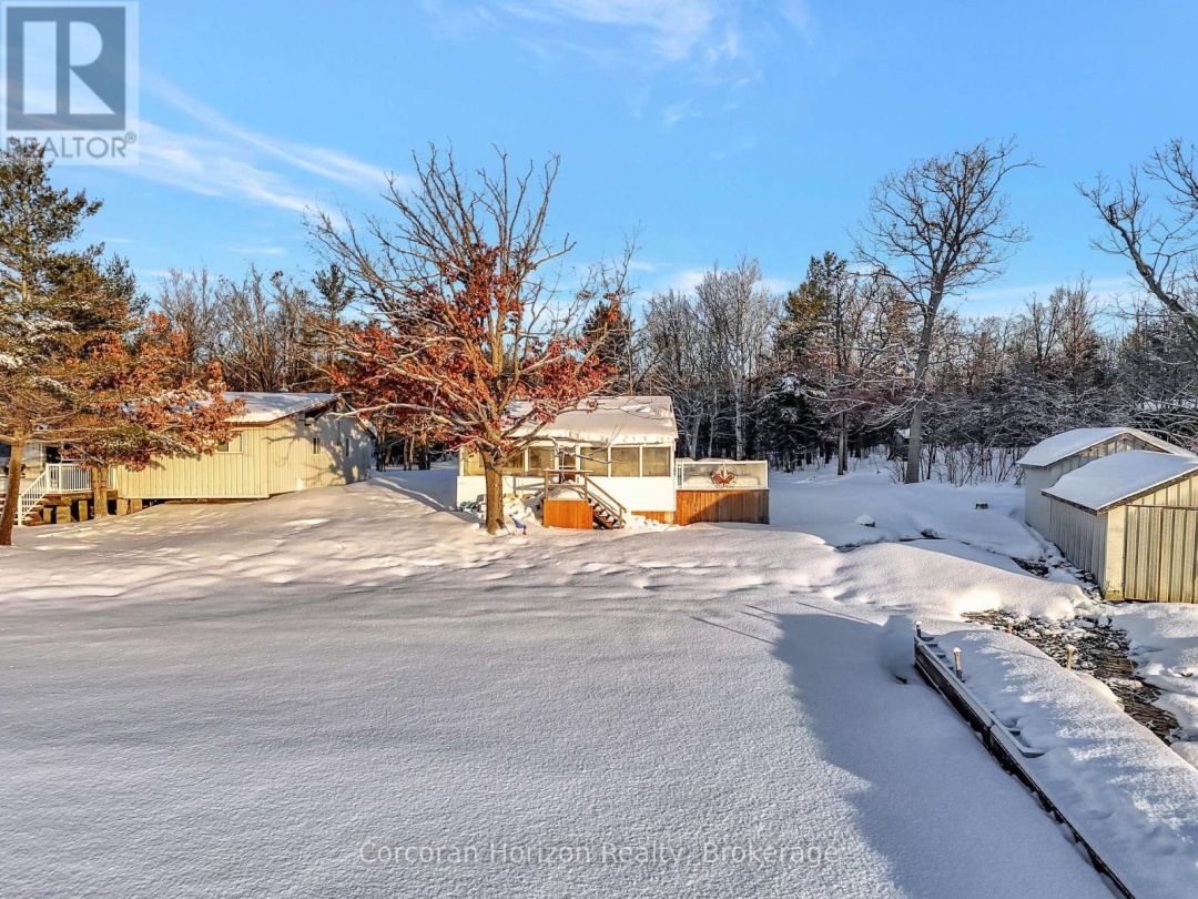 68 Wolverine Beach Rd, Georgian Bay