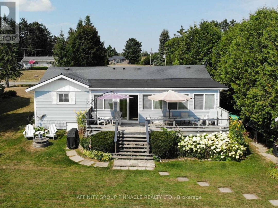 11 LAKEVIEW CRESCENT, 