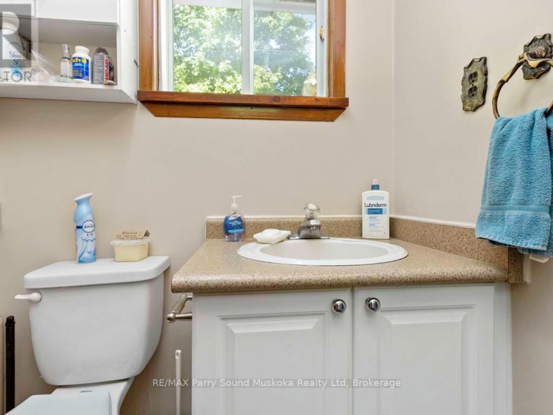 122 GREY OWL ROAD, 