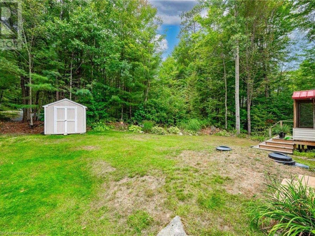 1076 Thanksgiving Rock Way, Kahshe Lake
