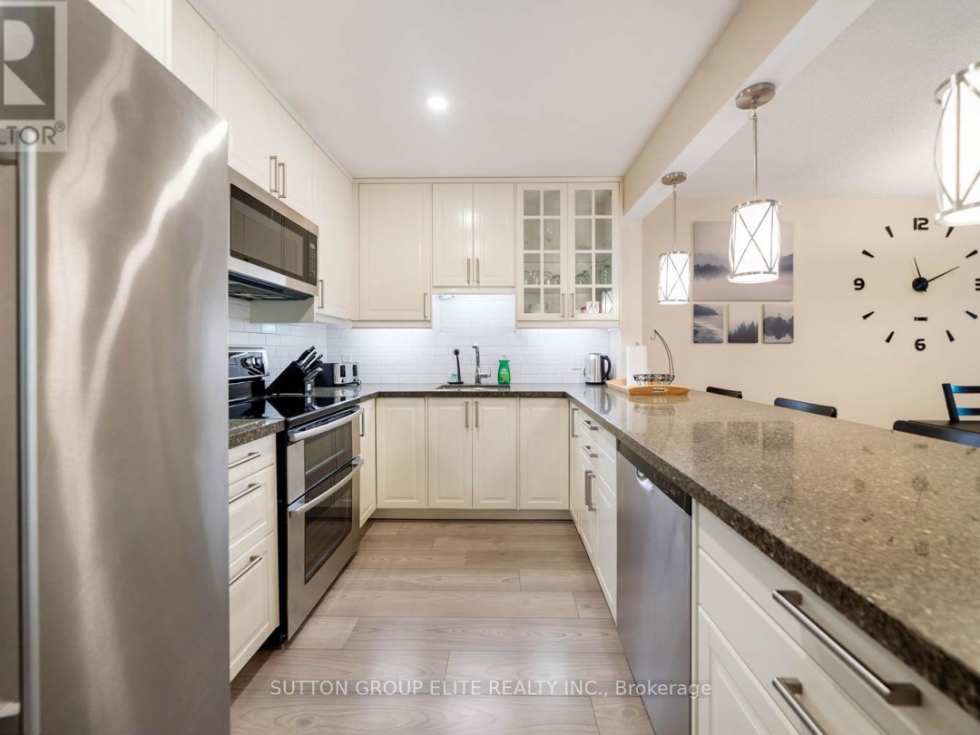 16 - 1611 GRANDVIEW HILLTOP DRIVE, Fairy Lake
