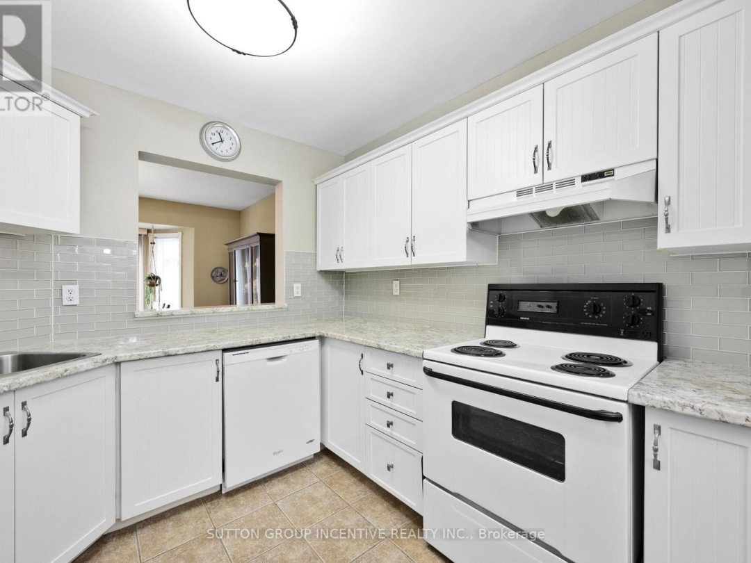 403 - 40 MUSEUM DRIVE, 
