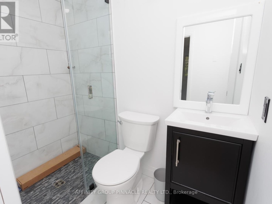 1403 Crystal Lake Road, Crystal Lake