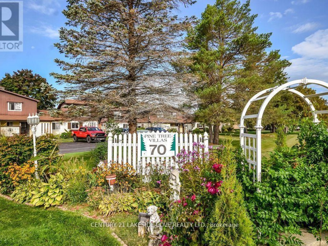 UNIT #7 - 70 LAGUNA PARKWAY, 