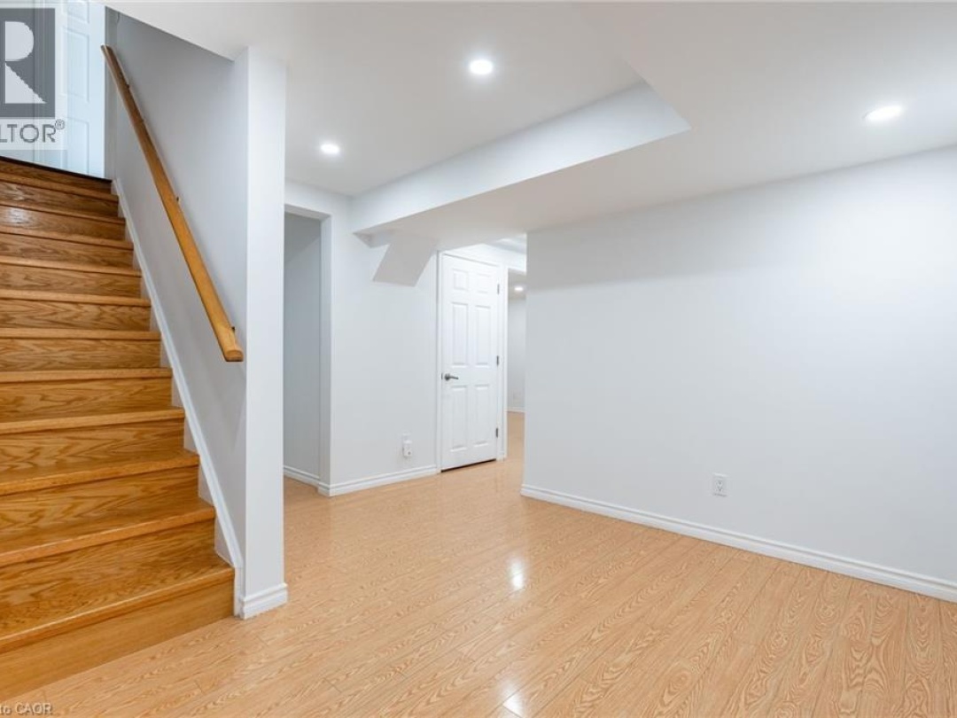 12 EMICK Drive, 