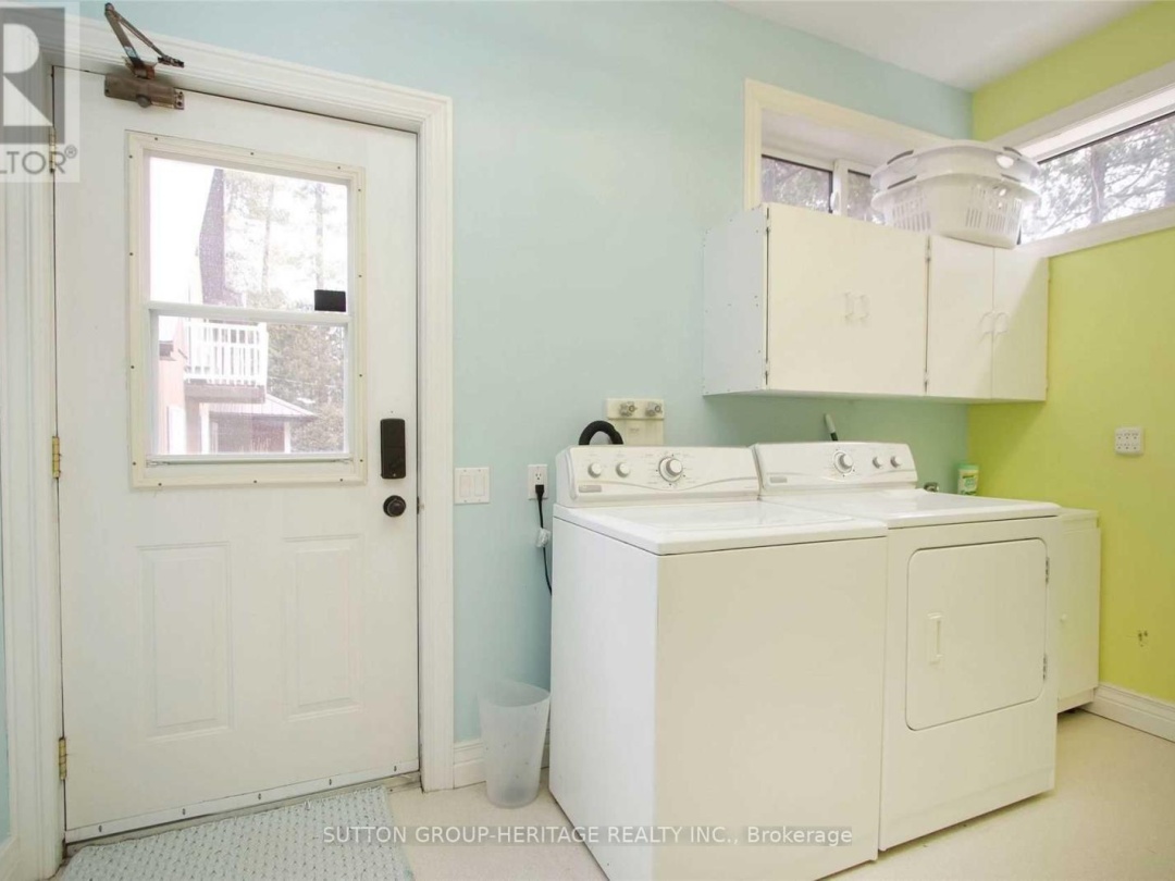 28 GOODMAN ROAD S, 