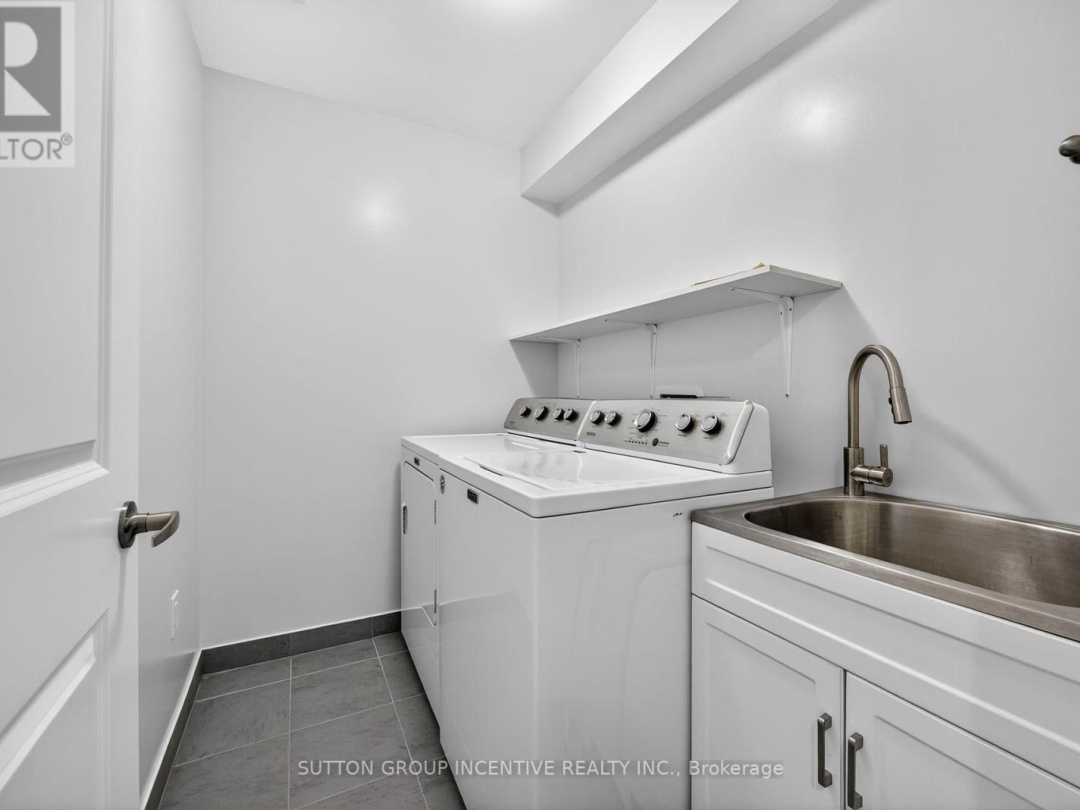 17 CHURCHLEA MEWS, 