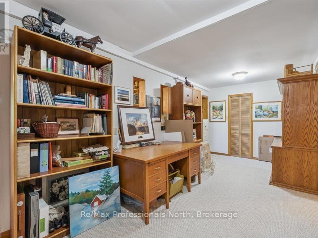 1042 RIVER HAVEN ROAD, Muskoka River