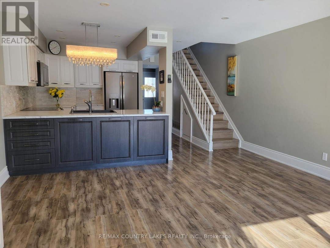 35 - 21 LAGUNA PARKWAY, Lake Simcoe