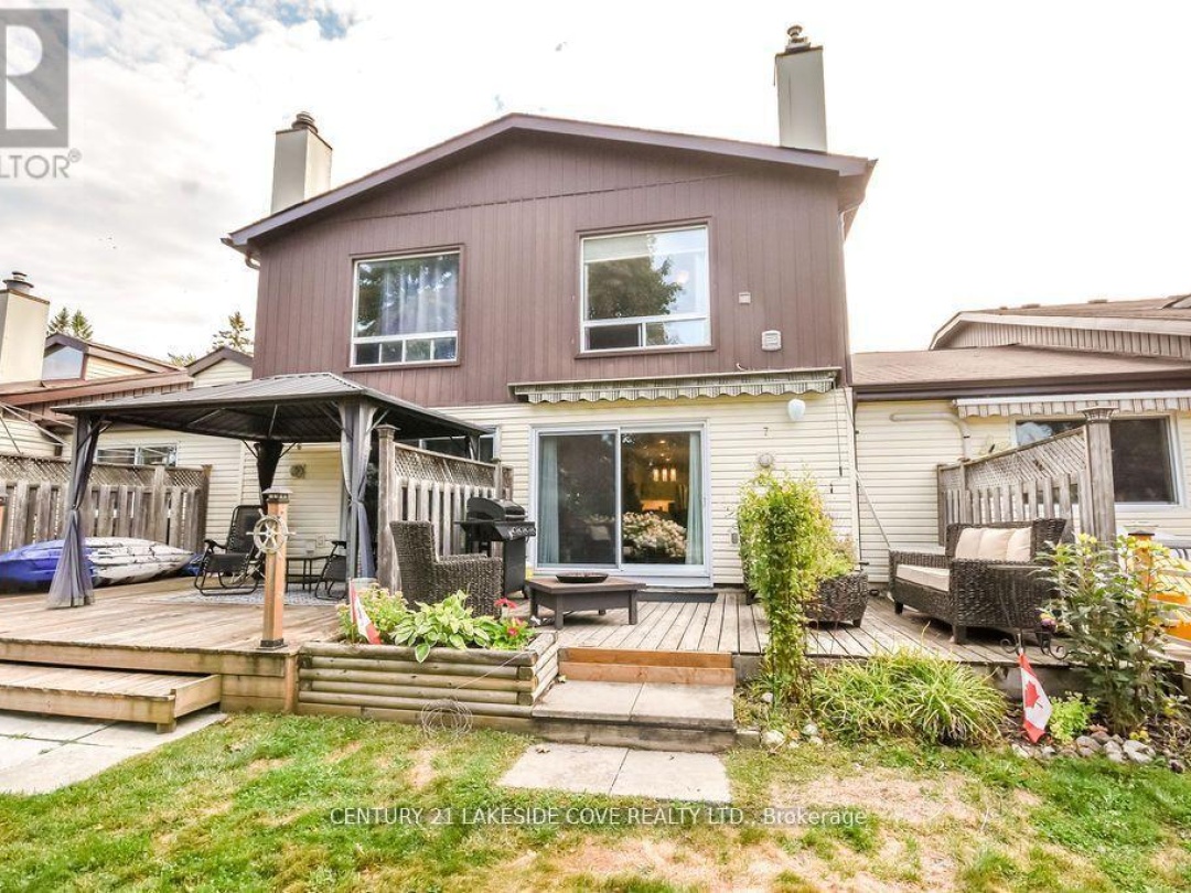 UNIT #7 - 70 LAGUNA PARKWAY, 