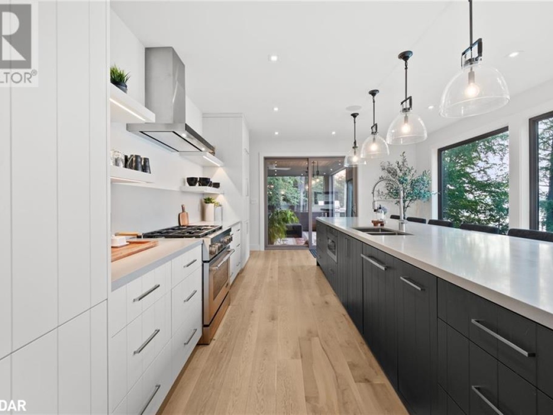 124 Claren Crescent Crescent, Lake Vernon