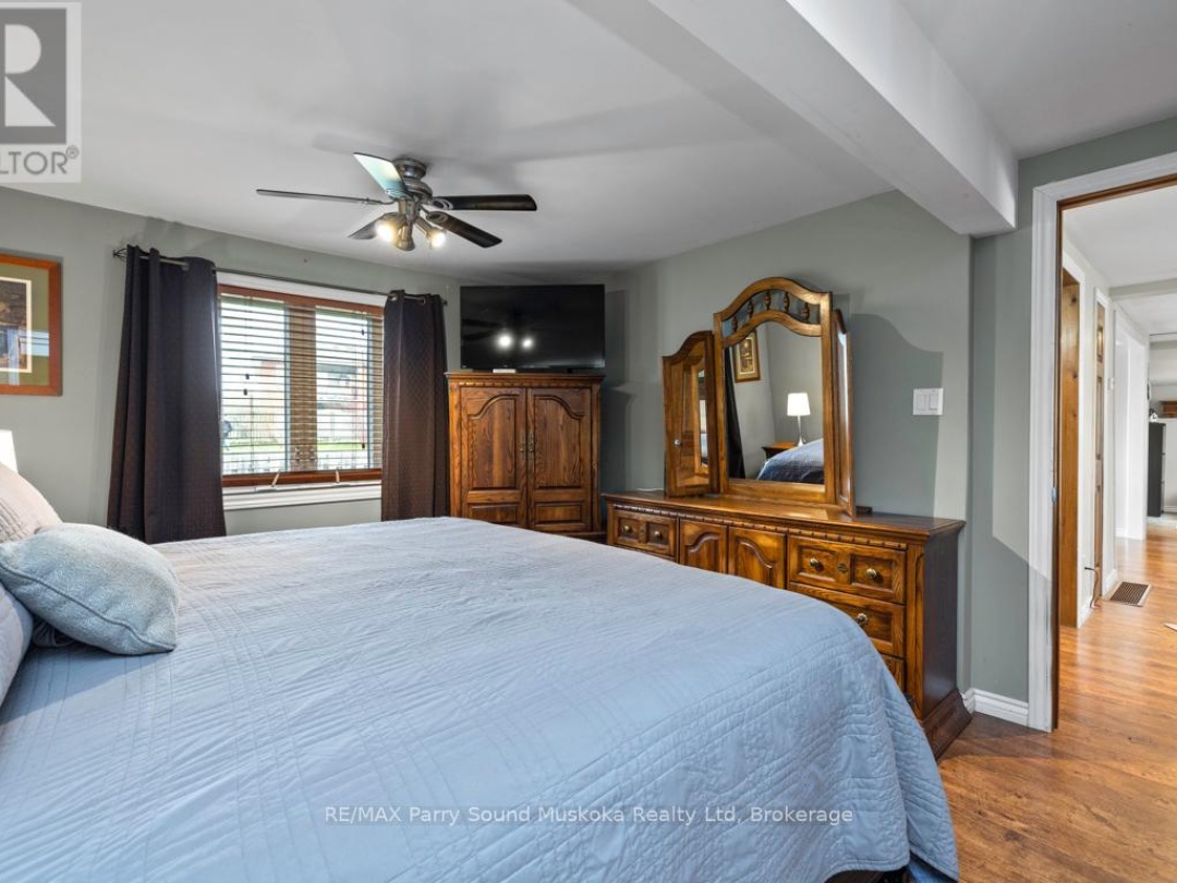 2 Melissa Street, Parry Sound
