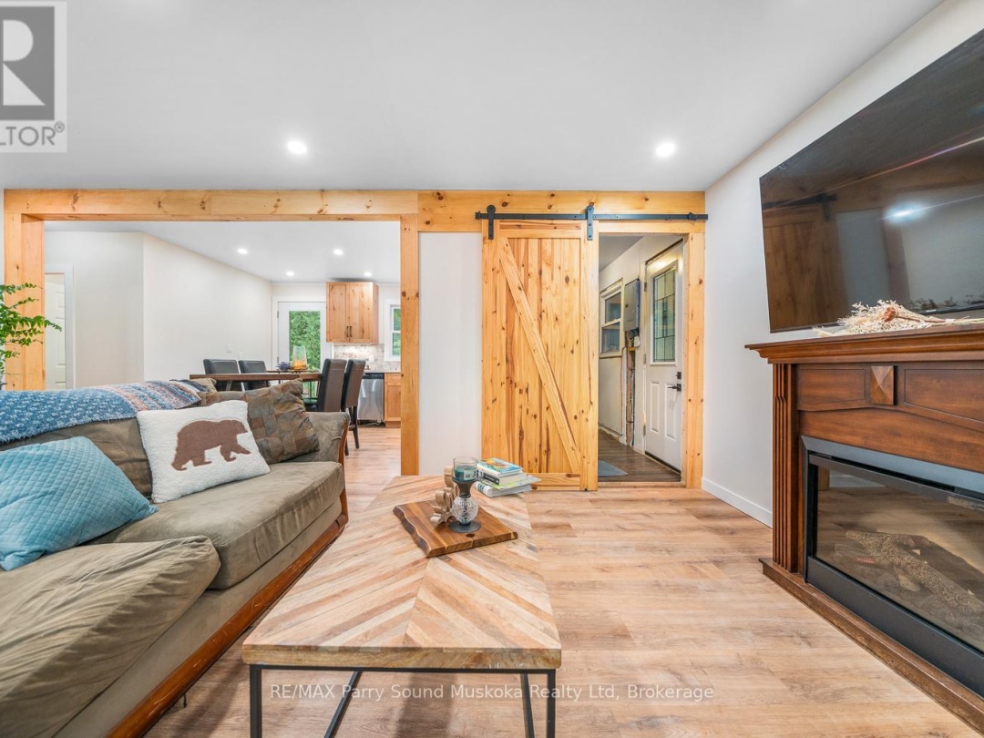 104 PARRY SOUND DRIVE, 