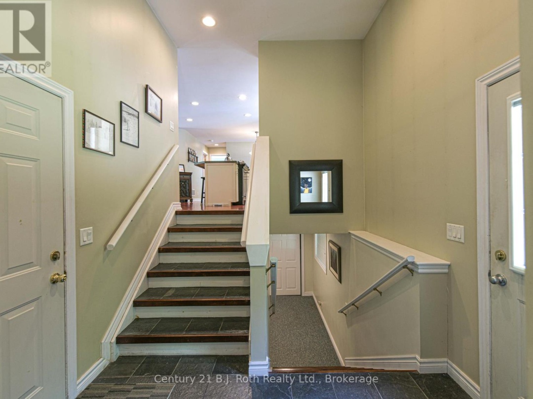 2289 SOUTHWOOD ROAD, 