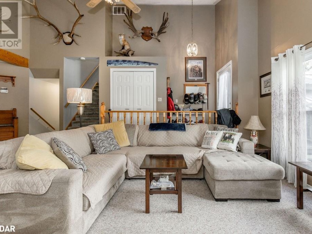 776 Monck Road 45, Head River
