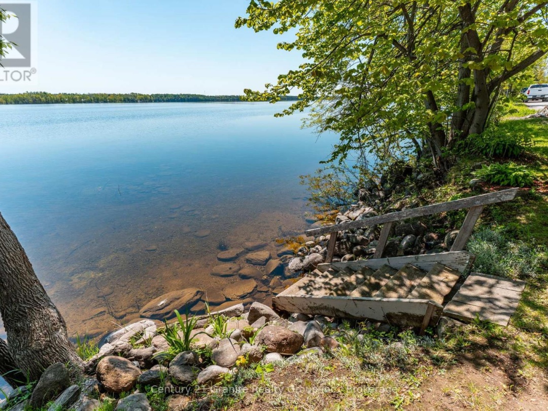 359 AVERY POINT ROAD, 