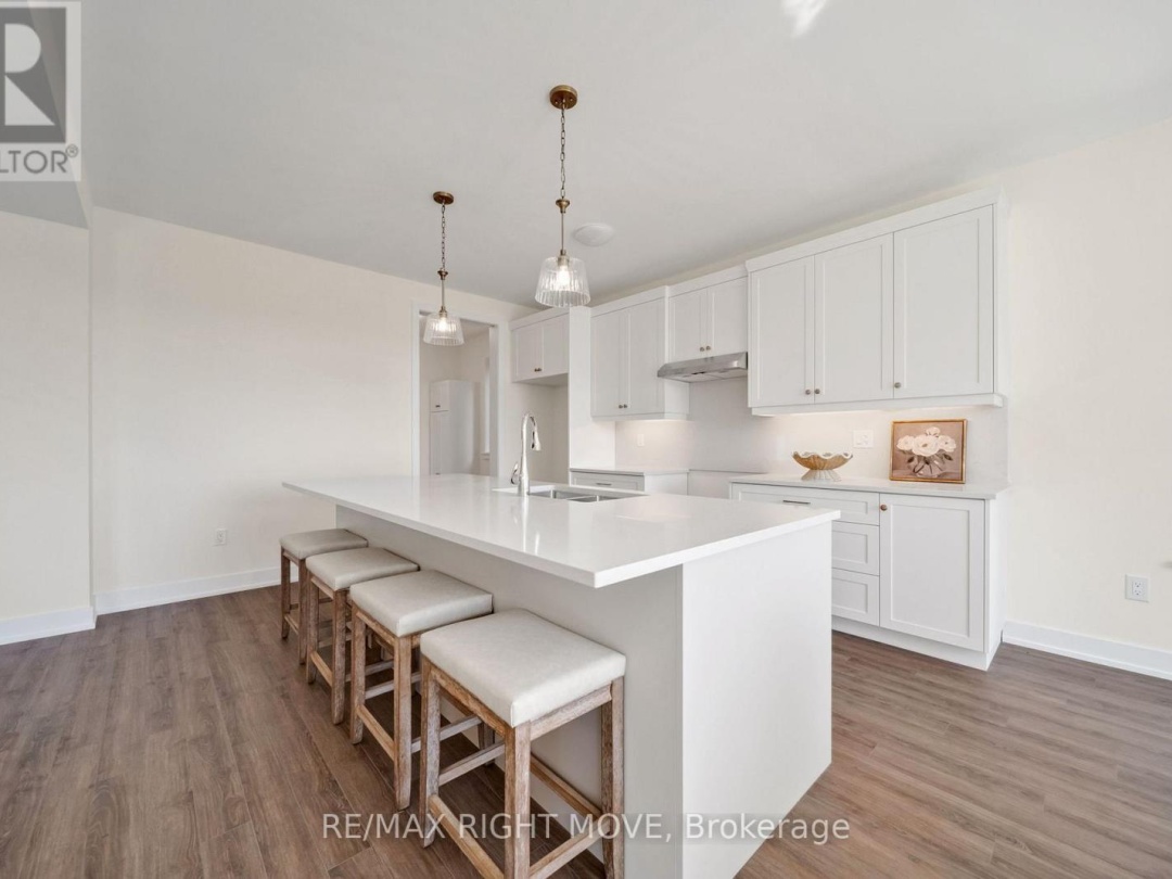 3194 ORION BOULEVARD, 