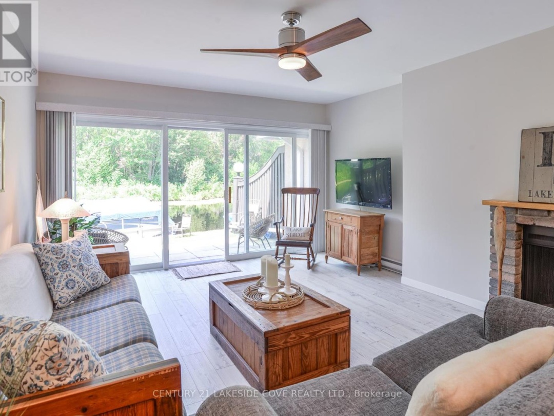 Unit 16 2 Paradise Boulevard W, Lake Simcoe