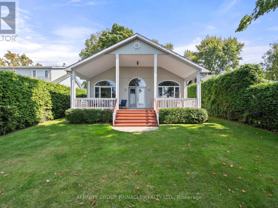 44 Cedar Beach Road, Lake Simcoe