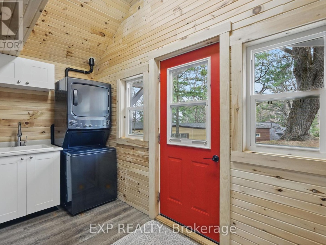 5B SOUTHWELL DRIVE, 