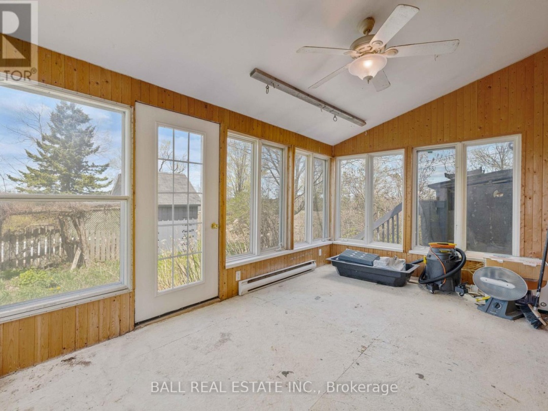 589 COUNTY ROAD 8, 