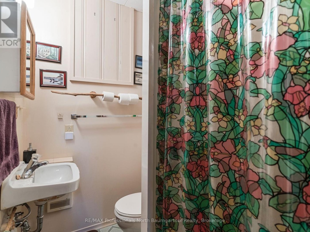 2772 WILKINSON ROAD, 
