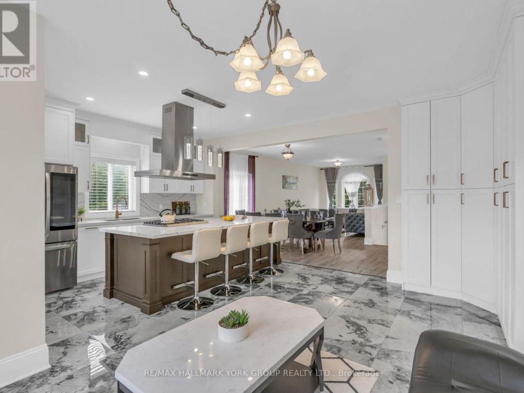36 BALL AVENUE E, 