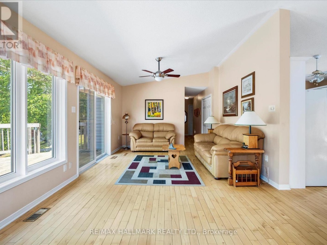 6 EVANS DRIVE, 