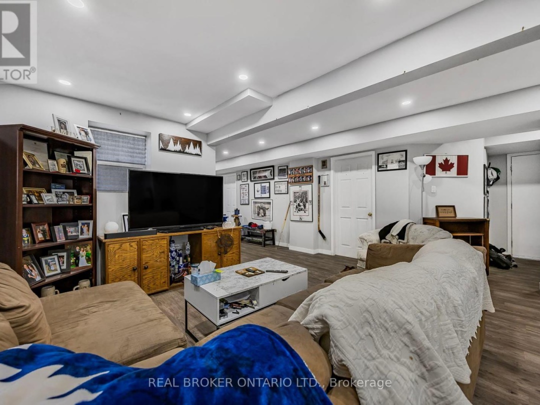 3160 Emperor Drive, Orillia