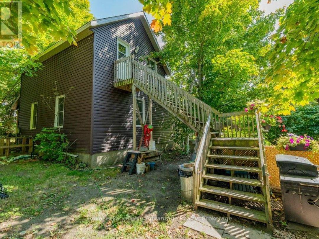 32 WAUBEEK STREET, 