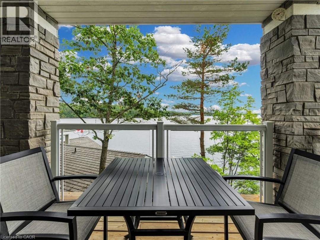 1869 MUSKOKA 118 Road W Unit# BTW-101, Lake Muskoka