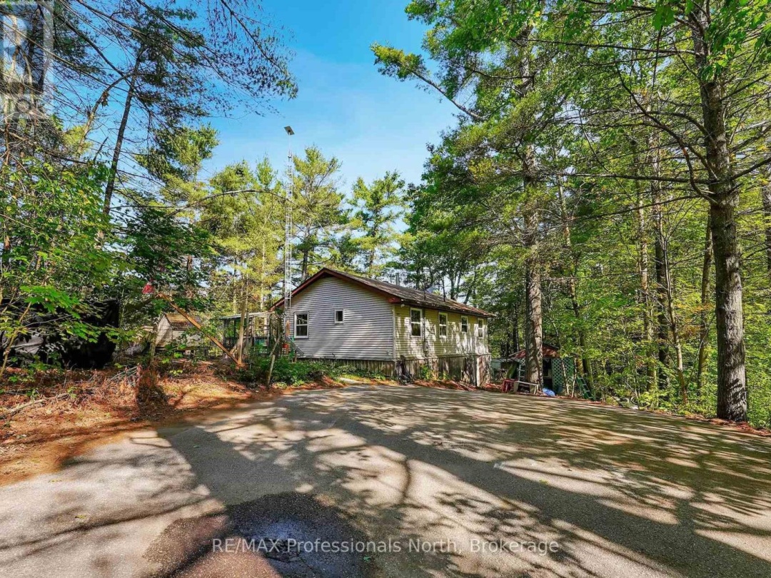 1021 MILLWOODS ROAD, 