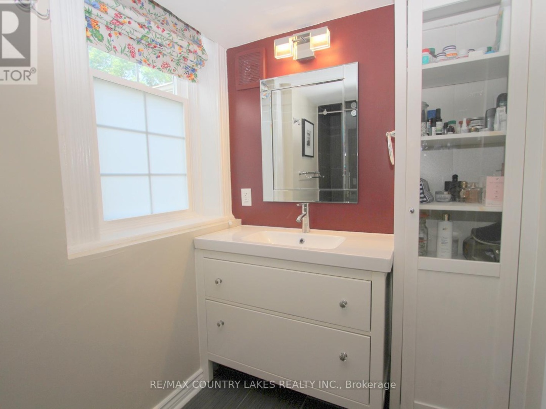 305 HARTLEY ROAD, 