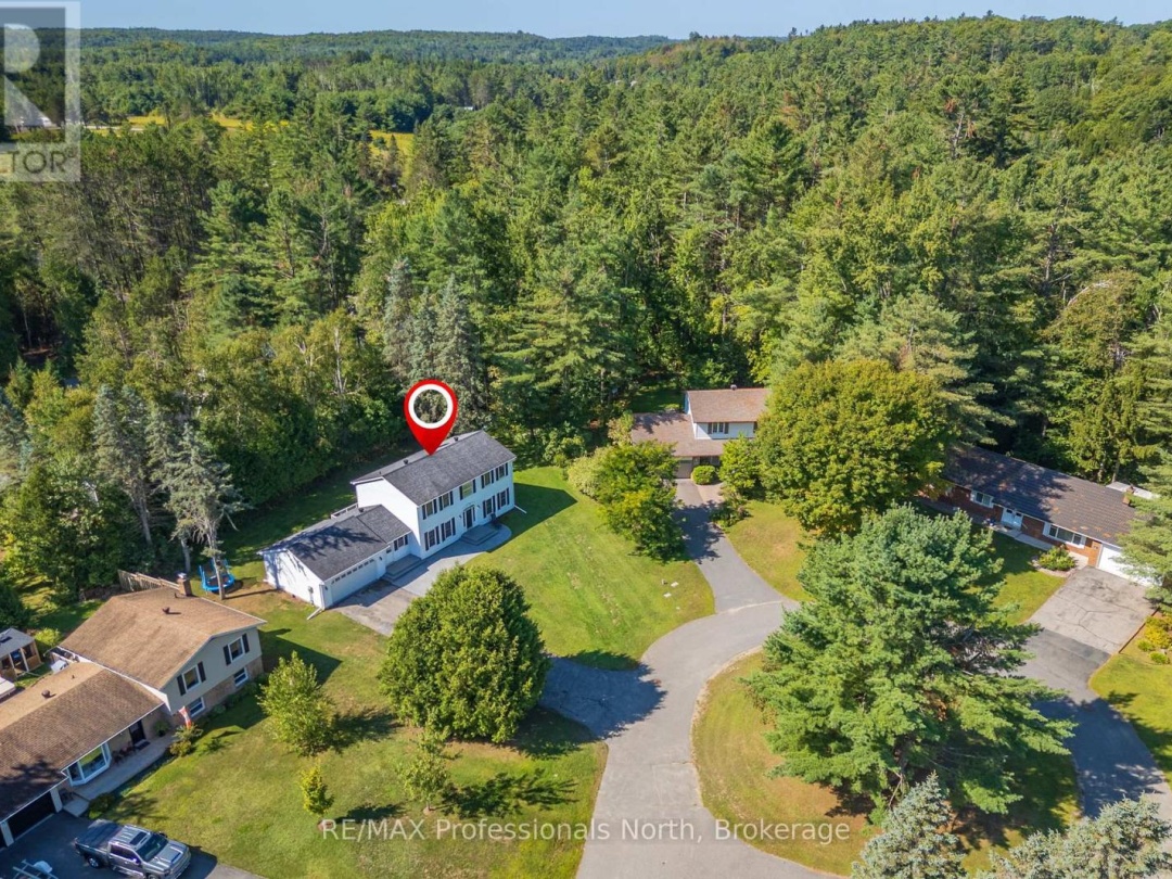 16 BROBST FOREST CRESCENT, 