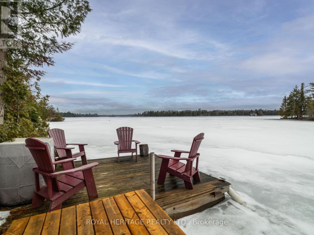 402 Steenburg Lake Road South Road S, Steenburg Lake